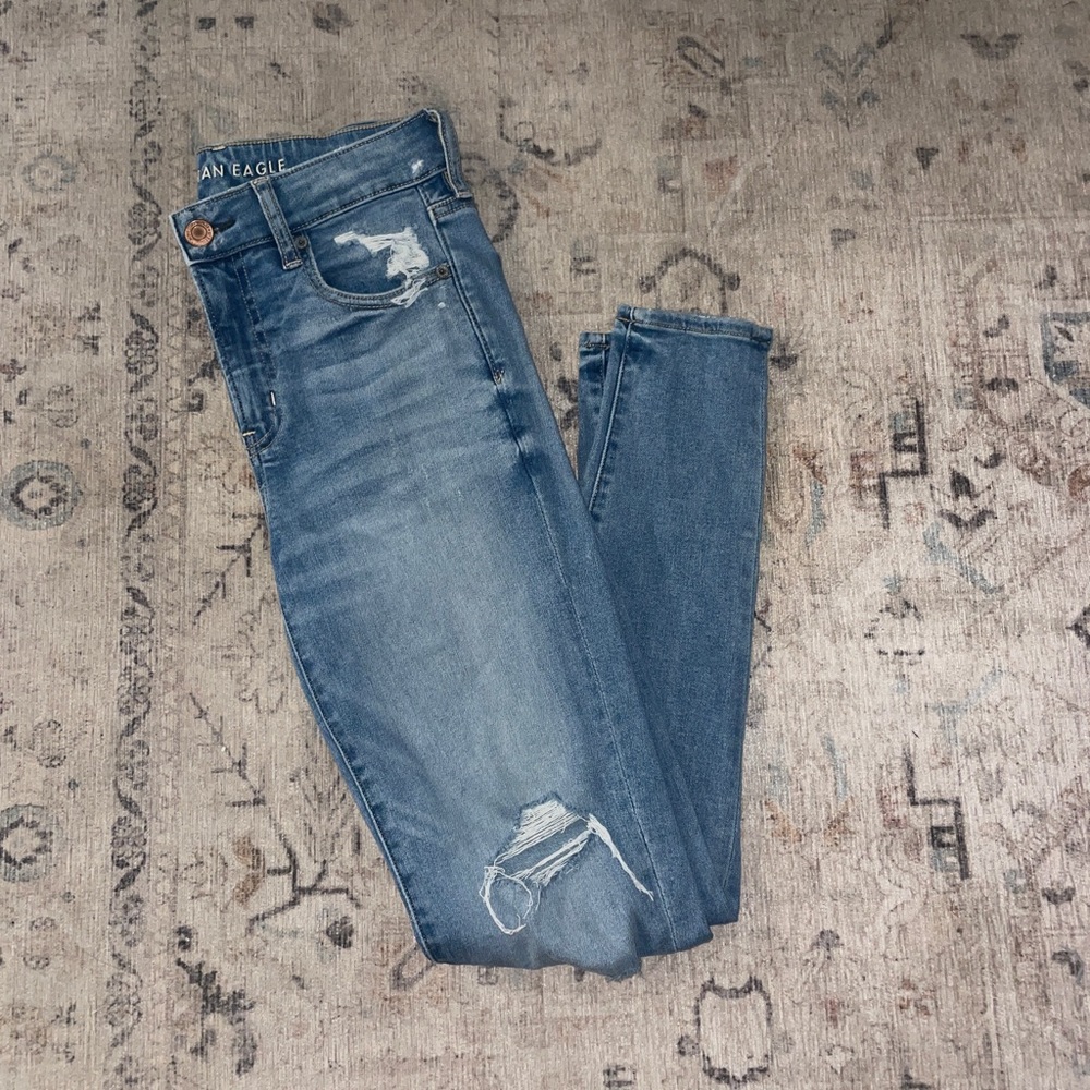 American Eagle Ripped High Rise Jeggings
